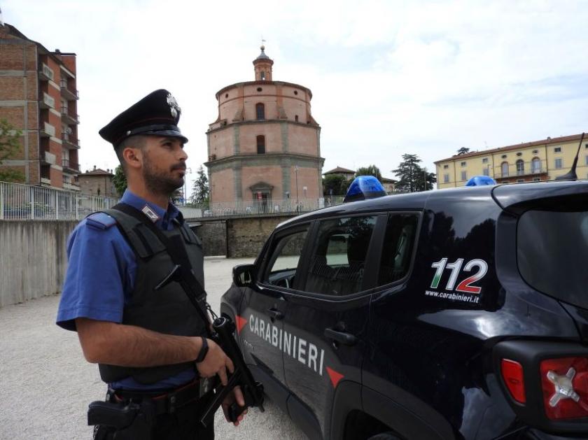 Protestano I Residenti Di Piazza Della Badia Ad Arezzo Degrado E