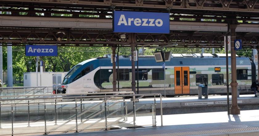 Arezzo muore soffocato da un boccone nel Freccia Rossa diretto a